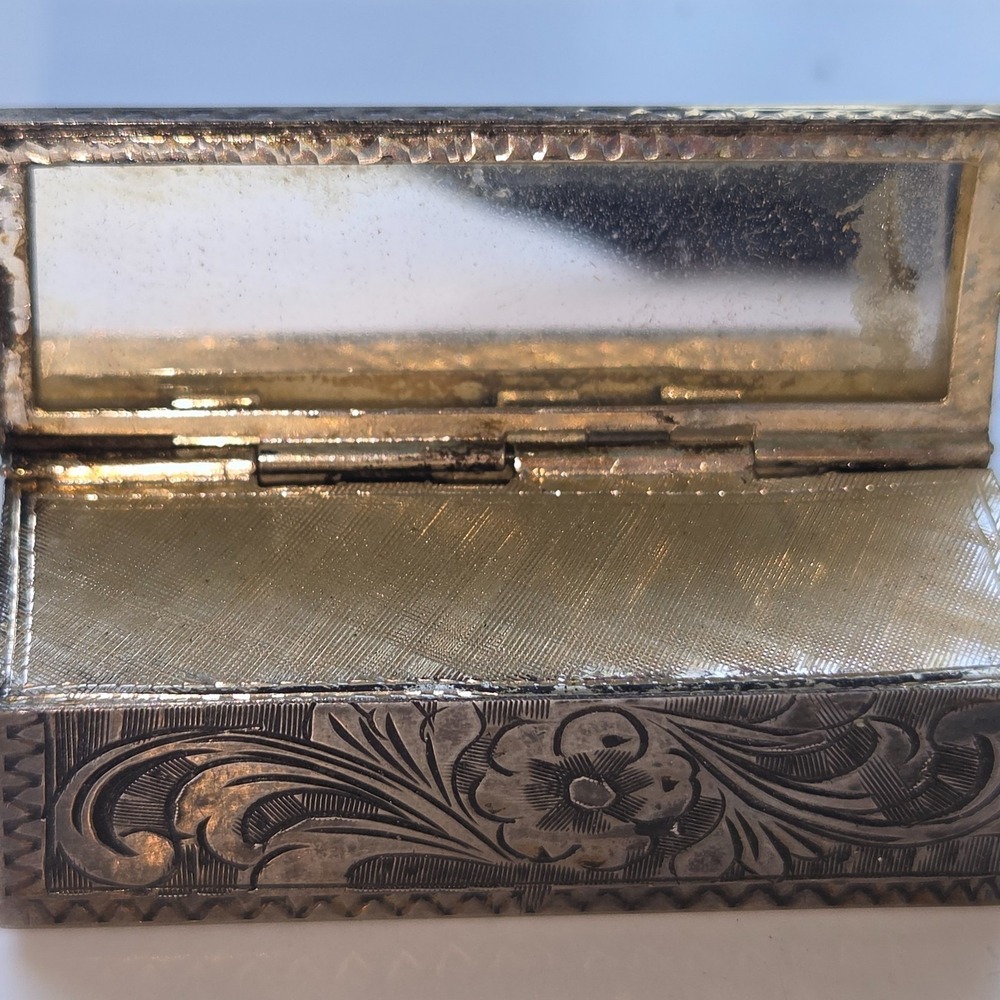 Vintage Italian Engraved Silver Lipstick Holder w Mirror & Green Cabochon - Picture 5 of 11
